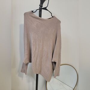 Elegant Tan Women's Sweater